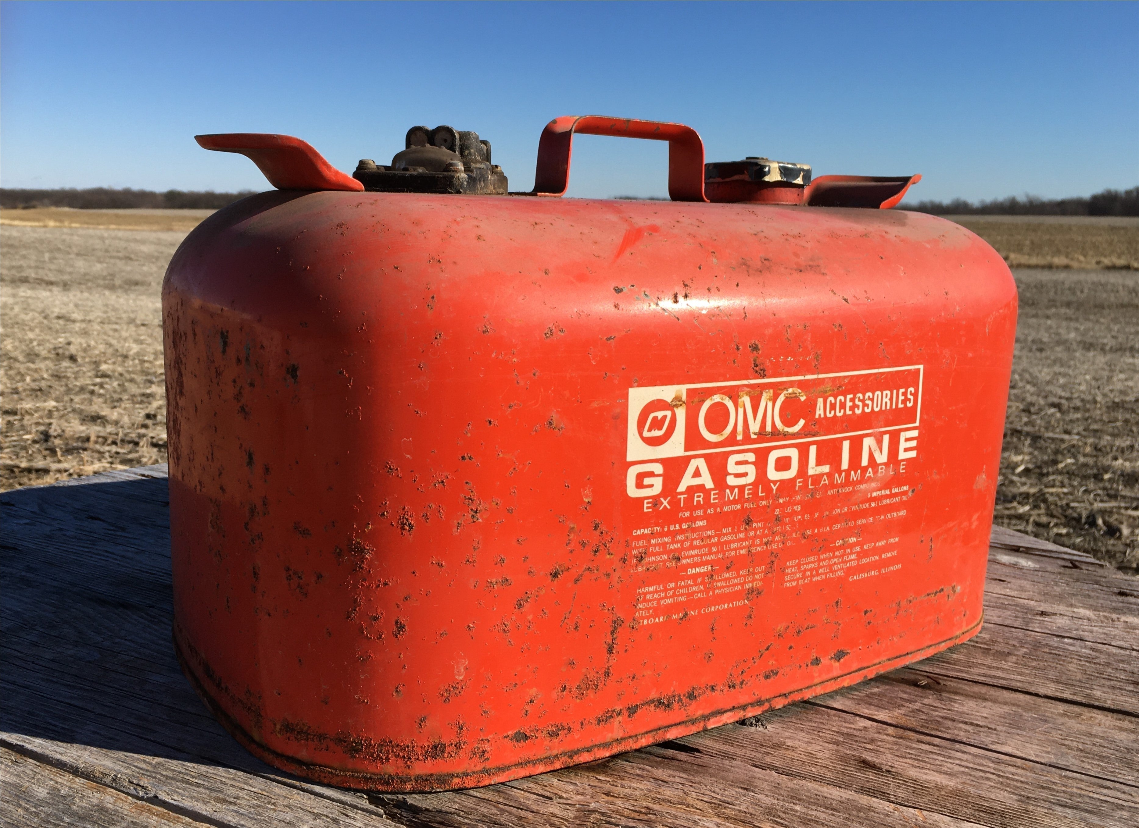 6 Gallon Evinrude Gasoline Gas Fuel Tank, Vintage outlet Outboard Boat Motor Tank A1, Vintage Metal Gas Tank, Boat Fuel Tank, Spare Gas Tank