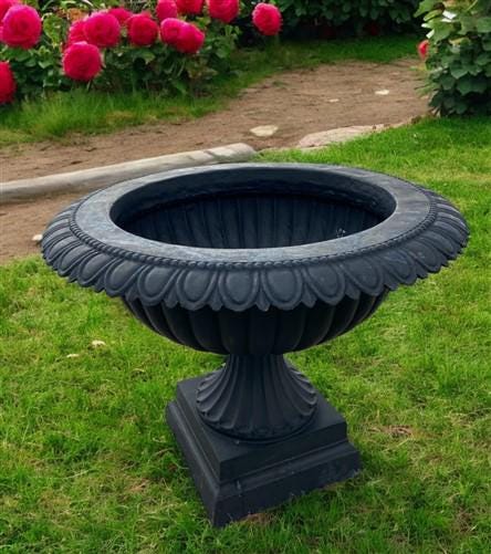 30" Tall Cast Iron Fluted Urn, Flower Pot Planter, Garden Patio Yard Art A4