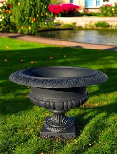 18" Tall Cast Iron Fluted Urn, Flower Pot Planter, Garden Patio Yard Art Q1