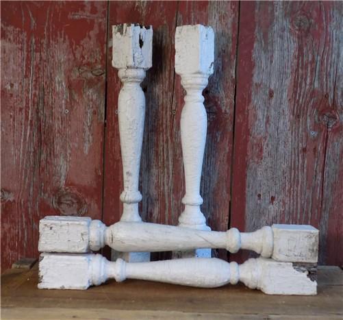 4 Balusters Painted Wood Architectural Salvage 2024 Spindles Porch House Trim A16, Vintage Wood Spindles, Wooden Balusters, Rustic Farmhouse