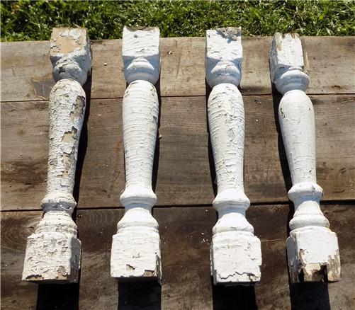 4 Balusters Painted Wood Architectural Salvage Spindles Porch House Trim A13,