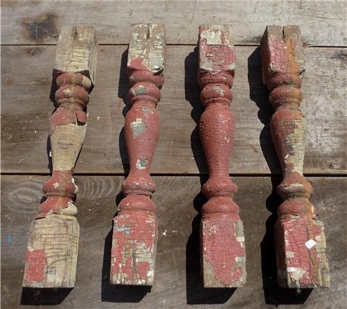 4 Balusters Painted Wood Architectural Salvage Spindles Porch House Trim A16,