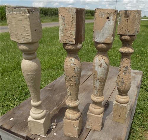 4 Balusters Painted Wood Architectural Salvage Spindles Porch House Trim A18,