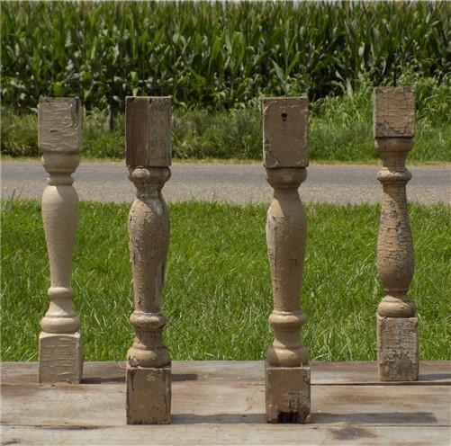 4 Balusters Painted Wood Architectural Salvage Spindles Porch House Trim A18,