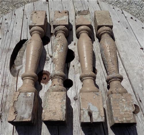 4 Balusters Painted Wood Architectural Salvage Spindles Porch House Trim A19,