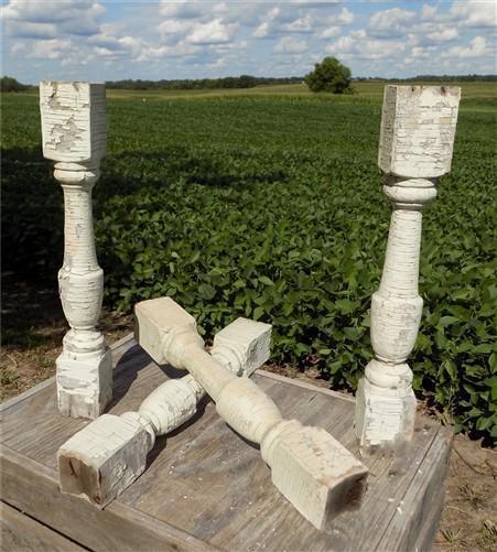 4 Balusters Painted Wood Architectural Salvage Spindles Porch House Trim A22,
