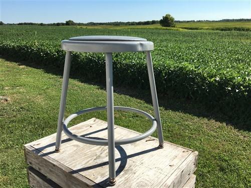 Industrial Gray Metal Drafting Stool Round Adjustable Metal Factory Stool c,