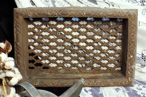 Ornamental Cast Iron Vent, Architectural Salvage, Decorative Sunken Grate B,