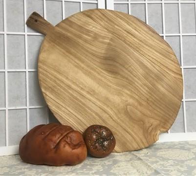 Round Wooden Bread Board, French Cutting Board, Rustic Chopping Board D108