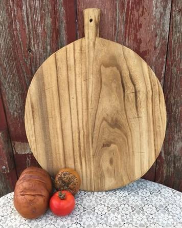 Round Wooden Bread Board, French Cutting Board, Rustic Chopping Board D103