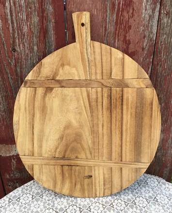 Round Wooden Bread Board, French Cutting Board, Rustic Chopping Board D103