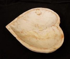 White Wood Heart Bread Dough Bowl, Rustic French Country Carved Centerpiece A10