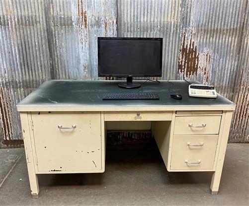 Vintage Mid Century General Fireproofing Desk, Typewriter Drawer, Home/Office A2