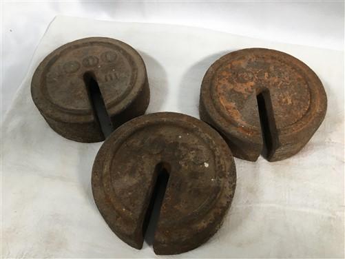 Round Hanging Small Scale Weights, Vintage Metal Industrial Fairbanks Morse A79,