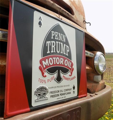 Penn Trump Motor Oil Sign, Tin Advertising, Gas Station , Gasoline & Oil Sign