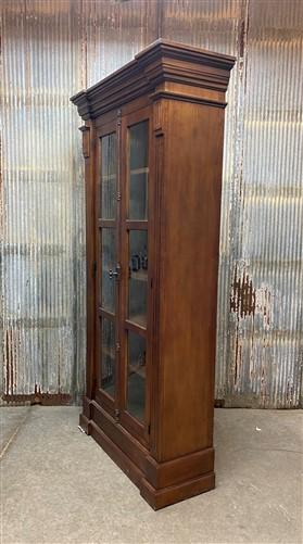 Library Bookcase, 2 Door Walnut Display Case, Kitchen Cabinet, China Cabinet, D