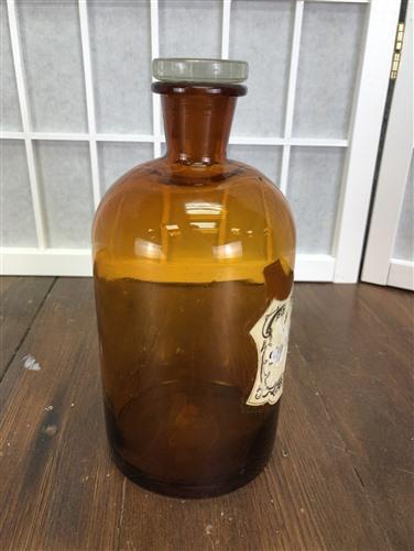 Brown Glass Apothecary Jar, Pharmacy Druggist Medicine Bottle, Amber Glass E2,