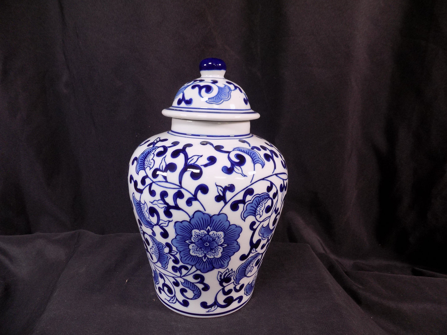Blue & White Floral Ginger Jar, 10 Chinese Porcelain Decor, Asian Chinoiserie Y,