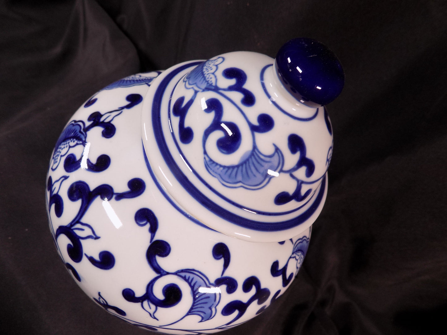 Blue & White Floral Ginger Jar, 10 Chinese Porcelain Decor, Asian Chinoiserie Y,