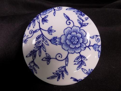 Square Blue & White Ginger Jar, 12 Chinese Porcelain Decor, Asian Chinoiserie C