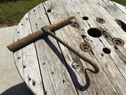 Rustic Hay Baling Hook, Primitive Amish Farm Country Tool, Farmhouse Decor