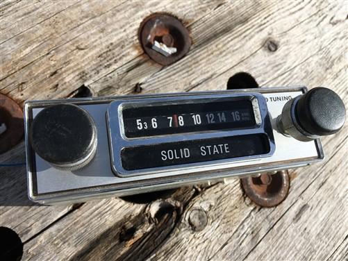 1960s Automatic AM Solid State Radio, Vintage Car Dash Radio TMA-1550