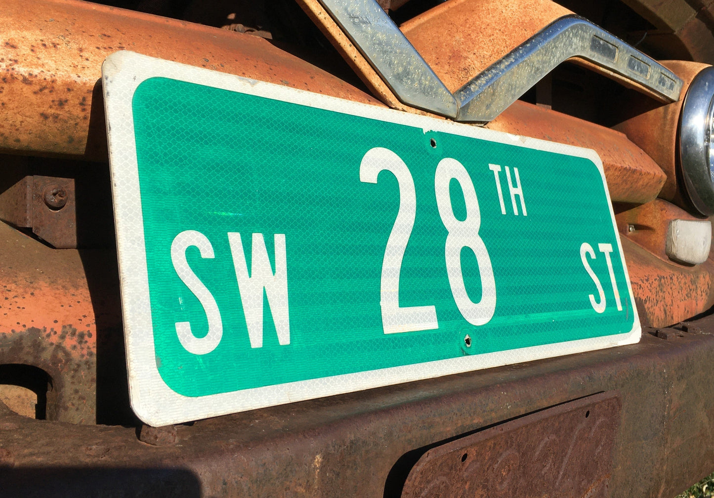 SW 28th ST Street Sign, 9x24 Vintage Green Road Sign, Metal Road Sign, B