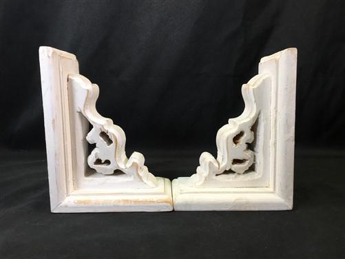 Pair White Wood Corbels, Shelf Brackets, Farmhouse Corbel, Rustic Bookends