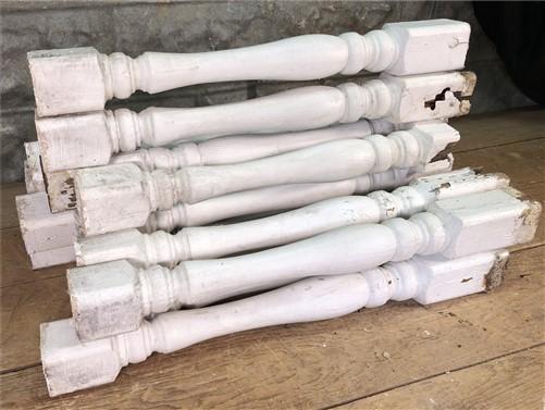 16 Balusters White Wood Architectural Salvage Spindles Porch Post House Trim D,