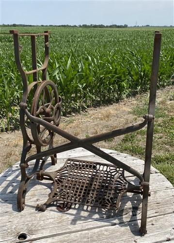 Treadle Sewing Machine, Cast Iron Base, Industrial Age Singer Steampunk PV