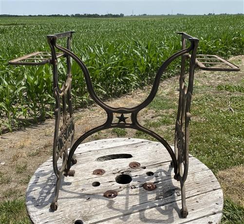 Treadle Sewing Machine, Cast Iron Base, Industrial Age Singer Steampunk PW