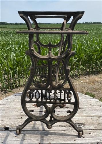 Treadle Sewing Machine, Cast Iron Base, Industrial Age Singer Steampunk PW