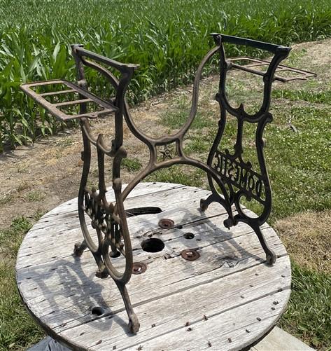 Treadle Sewing Machine, Cast Iron Base, Industrial Age Singer Steampunk PW