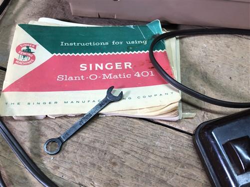 Singer Sewing Machine Model 401, Electric Foot Pedal, Instruction Manual,