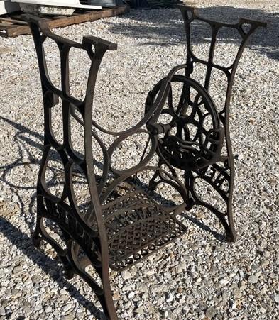 Treadle Sewing Machine, Cast Iron Base, Industrial Age Singer Steampunk QA,