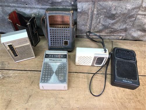 Transistor Radio Lot, Magnavox Radio Shack Sanyo Zenith, Vintage Electronics