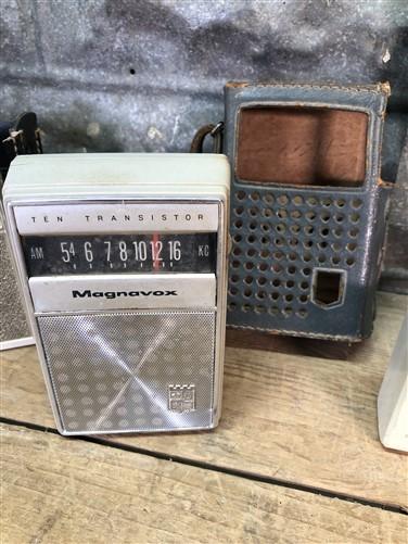 Transistor Radio Lot, Magnavox Radio Shack Sanyo Zenith, Vintage Electronics