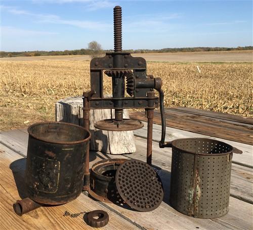 Antique Sausage/Cidar selling Press