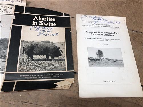 1928 Hog Swine Pig Brochures AG Extension, Beef Cattle, Agricultural Reference,