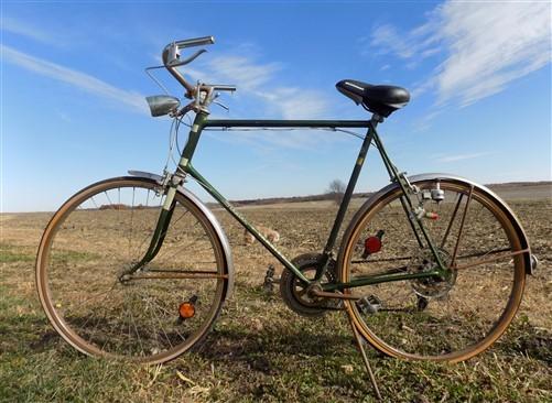 1972 Schwinn Varsity Mens Bicycle, Serial No# FH029095, Chicago Built Mens Bike,