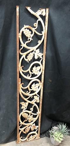 Wrought Iron Fence Panel, Architectural Salvage Grate, Garden Art, Vintage, A25,