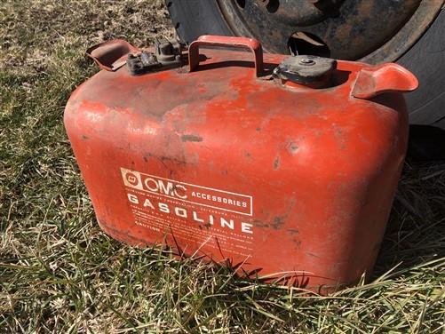 6 Gallon OMC Gasoline Gas Fuel Tank, Vintage Outboard Boat Motor Gas Can A17,