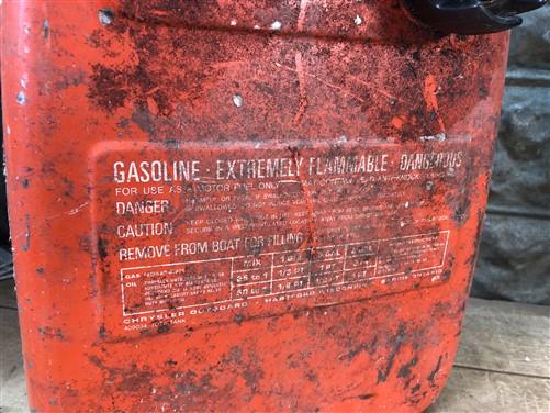 6 Gallon Chrysler Tote Tank, Gasoline Gas Can, Outboard Boat Motor Vintage E,