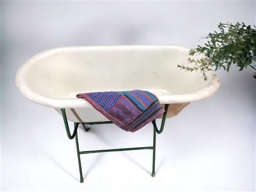 Vintage Hungarian Porcelain Baby Bath Tub w/Stand, Farmhouse Garden Planter A6,