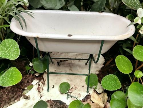 Vintage Hungarian Porcelain Baby Bath Tub w/Stand, Farmhouse Garden Planter A12,