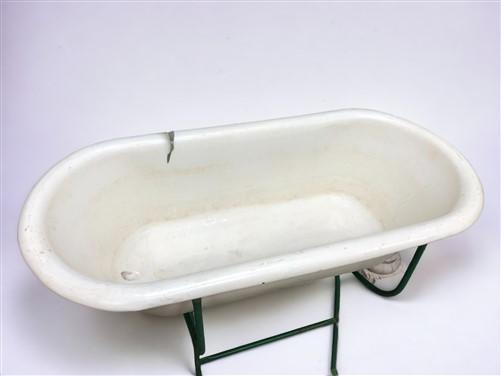 Vintage Hungarian Porcelain Baby Bath Tub w/Stand, Farmhouse Garden Planter A14,