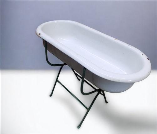 Vintage Hungarian Porcelain Baby Bath Tub w/Stand, Farmhouse Garden Planter A36,