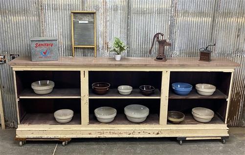 Store Counter Display Table, Tavern Bar, Kitchen Island, Back Bar Store Showcase