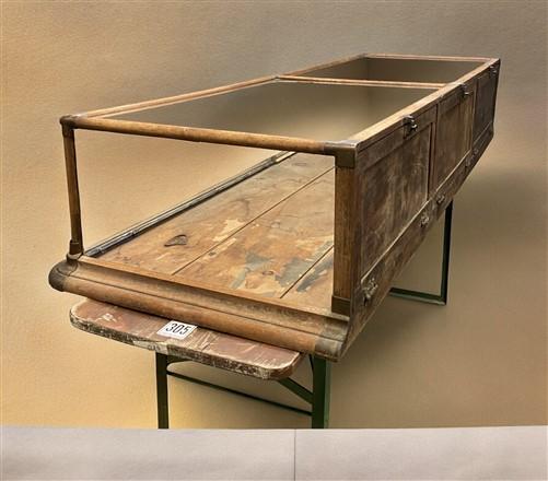 Quincy Showcase Display Case, Vintage Countertop Showcase, Retail Store Case, D