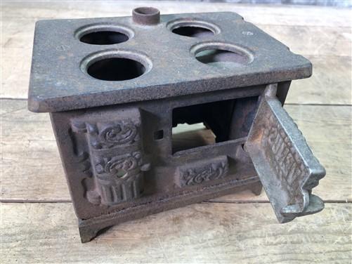 Venus Cast Iron Stove Salesmans Sample, Vintage Advertising Play Toy Cookstove,